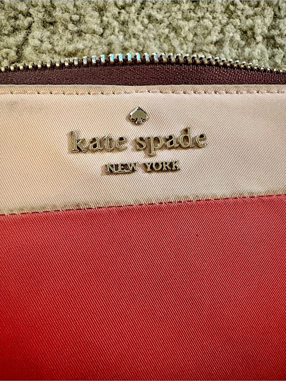 Kate Spade Chelsea Color-Block Wallet - Picture 4 of 9